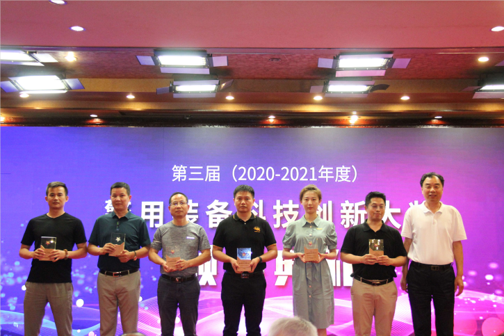 “2021企業(yè)鵬聚之夜”在深圳成功舉辦，思邁奧榮獲第三屆科技創(chuàng)新大獎(jiǎng)